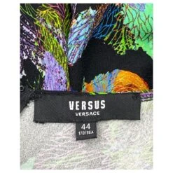 Robe De Cocktail Versus Versace à Imprimé Fluro Abstrait Avec épingle à Nourrice Multicolore -ModeChic Magasin 401695 5