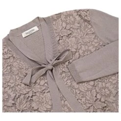 Valentino Robe Pull En Dentelle Grise à Nœud Lavallière 9 Valentino Robe Pull En Dentelle Grise à Nœud Lavallière -ModeChic Magasin 527454 5