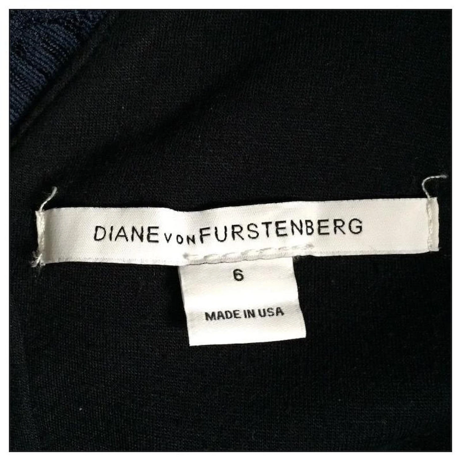 Diane Von Furstenberg Robe Droite DVF En Dentelle Marine Bleu 4 Diane Von Furstenberg Robe Droite DVF En Dentelle Marine Bleu – Image 4