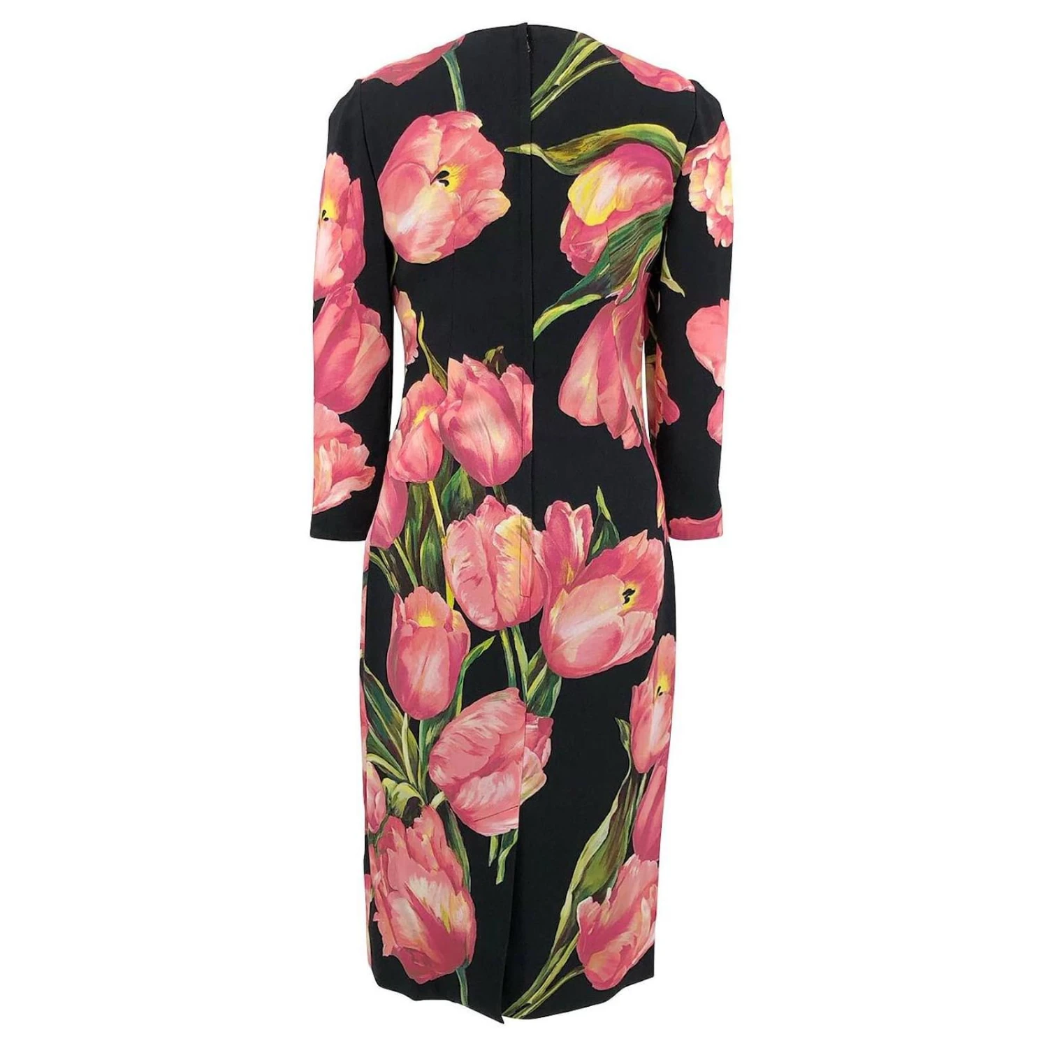 Robe Dolce & Gabbana En Imprimé Tulipe Rose Sur Fond Noir 2 Robe Dolce & Gabbana En Imprimé Tulipe Rose Sur Fond Noir – Image 2