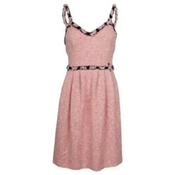 Ensemble Mini Robe Et Veste Bouclées Roses Chanel -ModeChic Magasin 788498 5