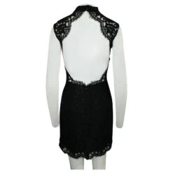 Sandro Robe En Dentelle Noire à Dos Ouvert -ModeChic Magasin 805223 3