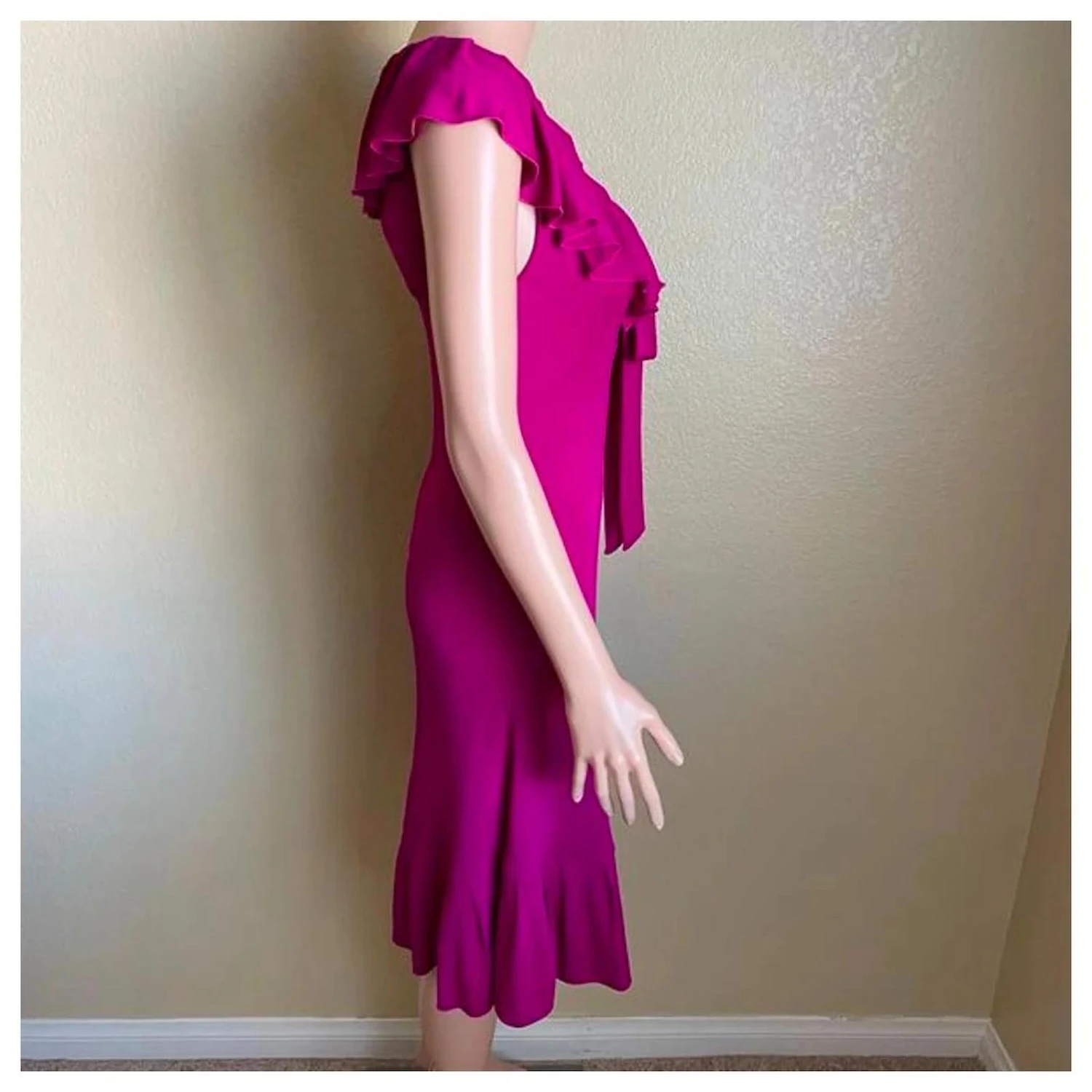 Diane Von Furstenberg DvF Vintage Baila Robe à Volants Rose Fuschia 5 Diane Von Furstenberg DvF Vintage Baila Robe à Volants Rose Fuschia – Image 5