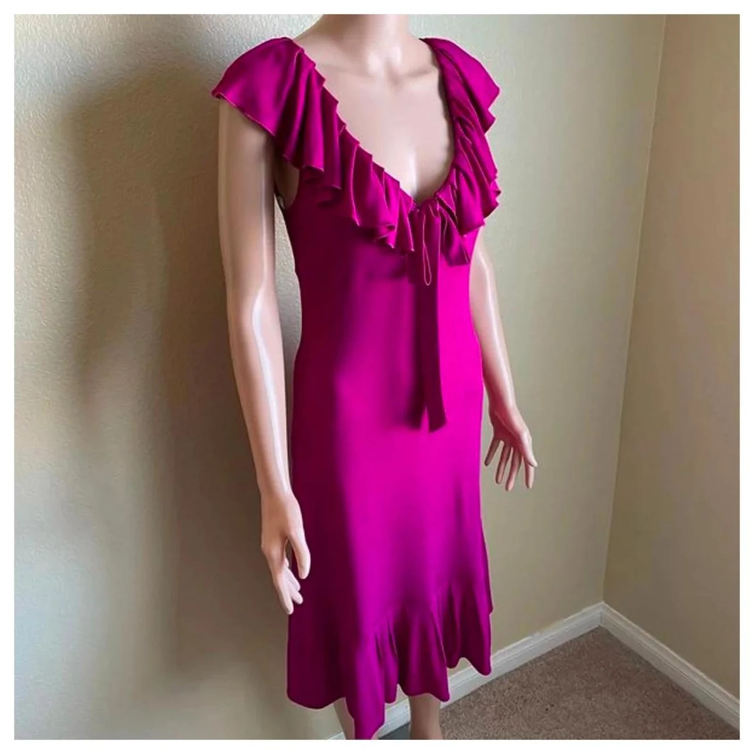 Diane Von Furstenberg DvF Vintage Baila Robe à Volants Rose Fuschia 6 Diane Von Furstenberg DvF Vintage Baila Robe à Volants Rose Fuschia – Image 6