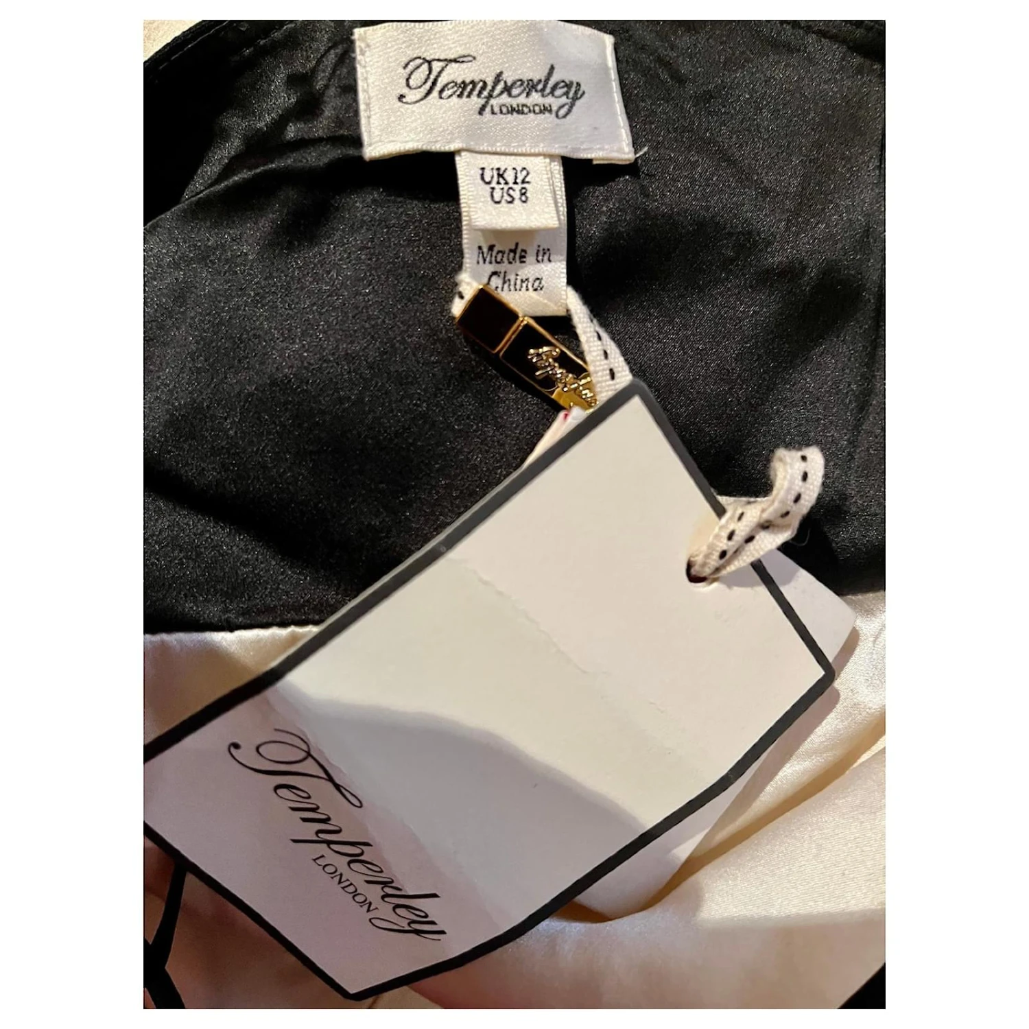 Temperley London Robe Smoking En Soie Noir Crème 5 Temperley London Robe Smoking En Soie Noir Crème – Image 5