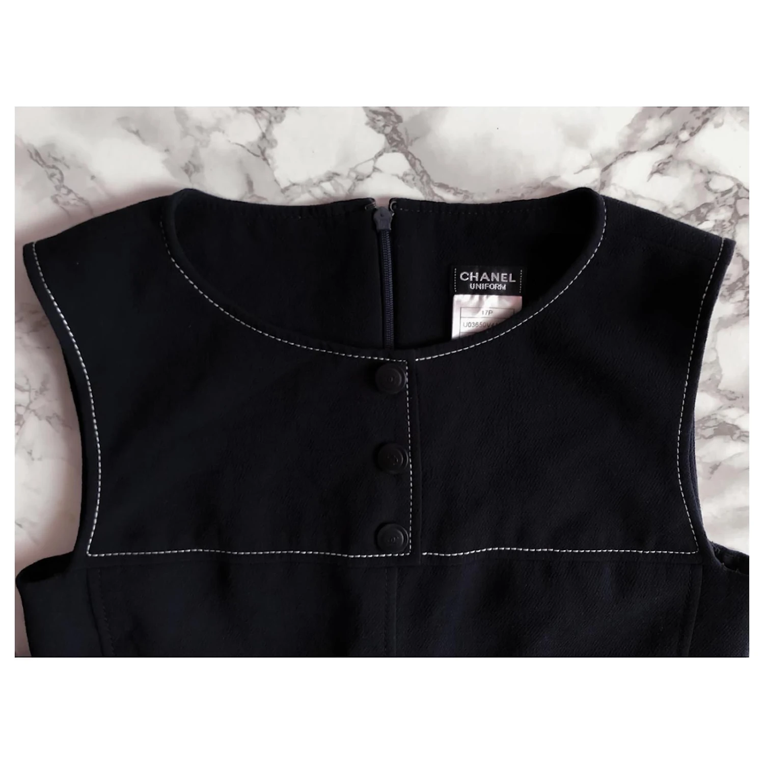 Robe Tailleur Chanel Bleu Foncé 2 Robe Tailleur Chanel Bleu Foncé – Image 2