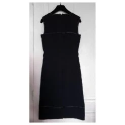 Robe Tailleur Chanel Bleu Foncé 9 Robe Tailleur Chanel Bleu Foncé -ModeChic Magasin 861645 3