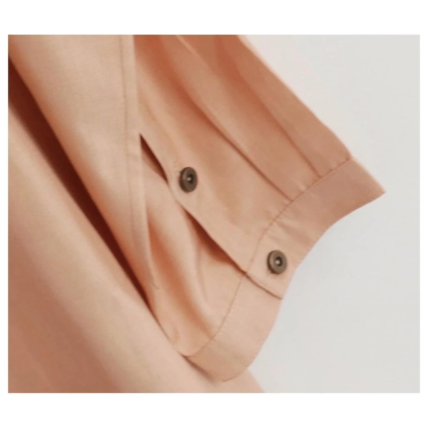 Autre Marque Robe-chemise Longue En Soie Anna Valentine Doré 3 Autre Marque Robe-chemise Longue En Soie Anna Valentine Doré – Image 3