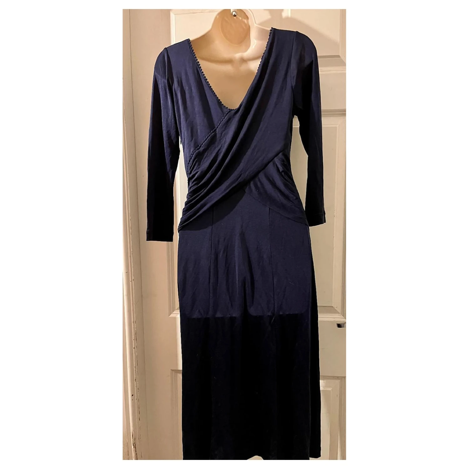 Ghost London Robe Ghost En Jersey De Soie Bleu Foncé 3 Ghost London Robe Ghost En Jersey De Soie Bleu Foncé – Image 3