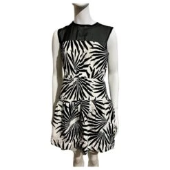 Diane Von Furstenberg Robe DVF Fan Flower Yarra Habotai Noir Blanc